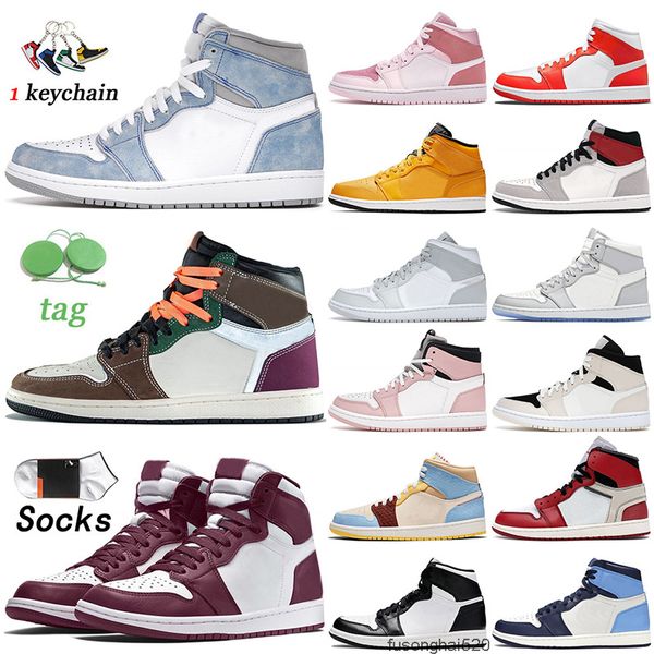 

2021 arrival mens women basketball shoes bordeaux hand crafted university blue high og sneakers taxi yellow chicago light smoke grey unc jor