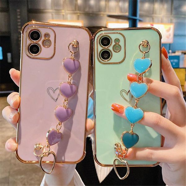 

cell phone pouches plating love heart chain wrist bracelet case on for 12 pro max mini x xs xr 7 8 plus 11 soft back cover