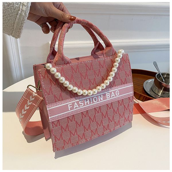 

80% store online sales xiaofangbao female style handbag pearl chain messenger shoulder bag, Black;red