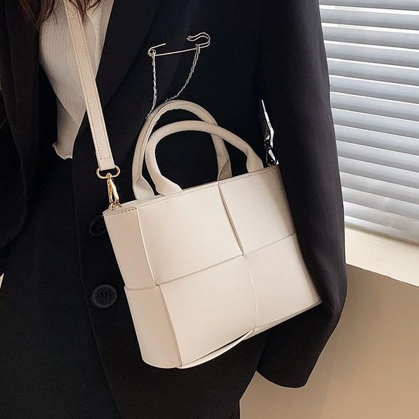 

evening bags weave design pu leather small green tote crossbody with short handles 2021 summer women luxury trends shoulder handbags