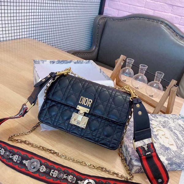 

women luxurys designers bags 2021 designer handbags multi pochette crossbody bag zhouzhoubao123 louisbags_18 hanghhangbag embroidered n qpeh
