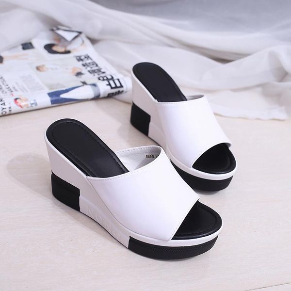 

slippers 2021 summer korean fashion wild women's flat bottom wedge with, Black