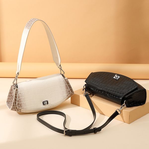 

2021 new leather women baguette bags female retro embossed crocodile single shoulder crossbody bag evening handbag fashion wallet