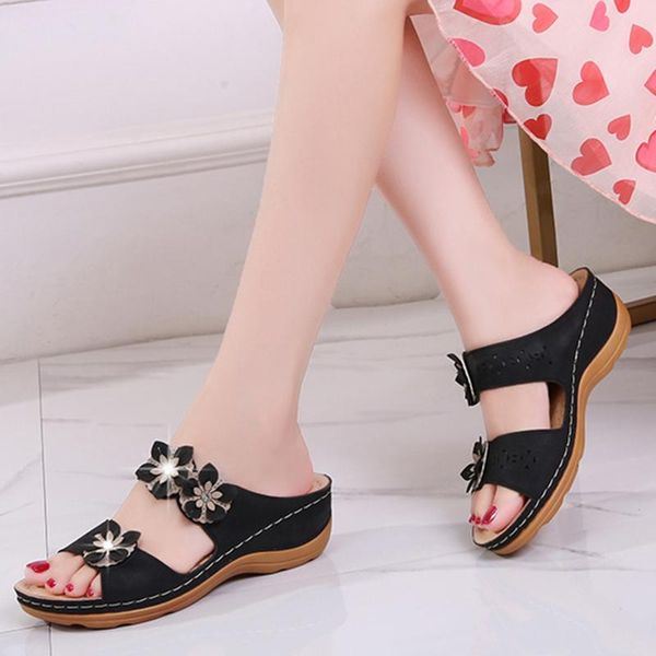 

women's trend floral crystal decorative slippers, solid color wedge heel outdoor leisure all-match sandals# slippers, Black