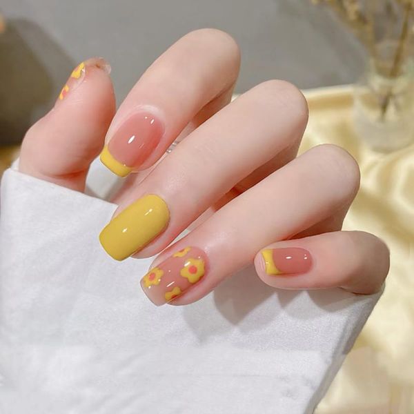 

nail gel 24pcs yellow flower printed nails patch glue type short paragraph fashion manicure false save time, Red;pink