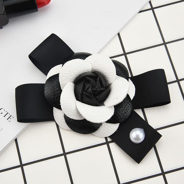 

2021 fashion keychain korean multi color pu leather camellia pearl rose hair accessories diy packaging materials immortal flower accessories, Slivery;golden