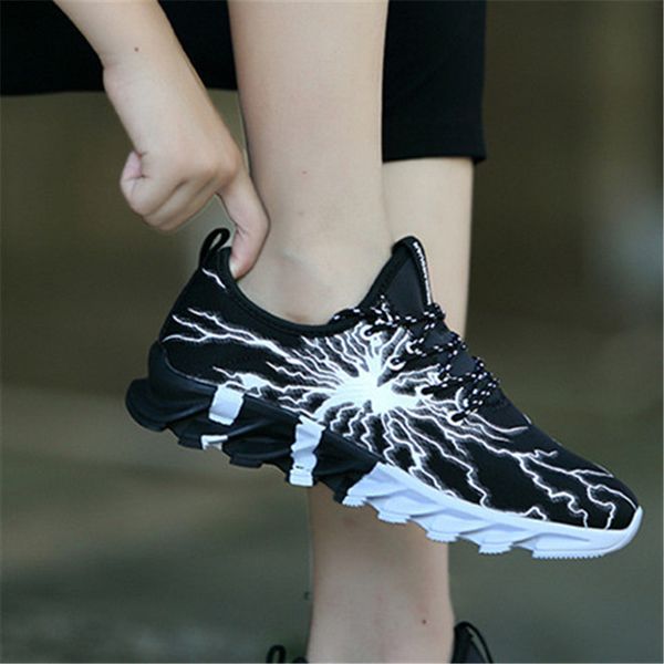 2021 Low-Socken Running Shoes Black Moire Multi-Tarnoberfläche Soft-Loole koreanische Version Herren Mode Popcorn Soft Soles Sports Travel Men Sneaker 36-48 #A0017