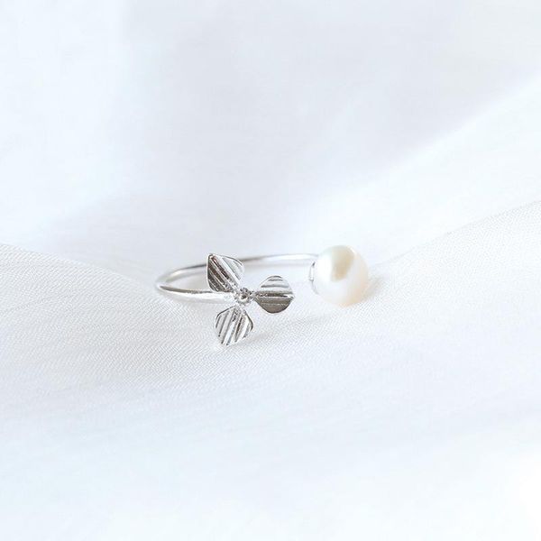 

wedding rings silver color three leaves imitation pearl open for women creative fashion jewelry, Slivery;golden