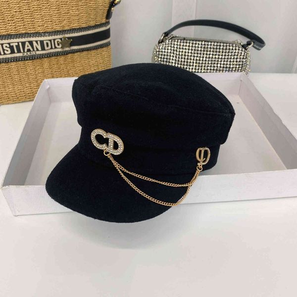 

factory wholesale 50% off korean celebrities in autumn and winter fashion metal letters rhinestone chain wool flat military hat newsboy hat, Blue;gray