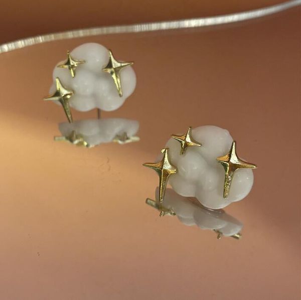 

stud acrylic cloud star four-pointed earrings korean fashion cold wind niche temperament women, Golden;silver