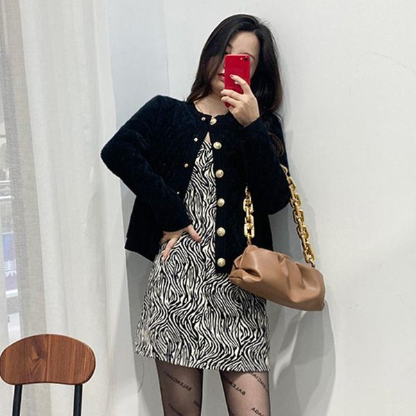 

women's jackets round collar mink hair short coat in winter 2021, Black;brown