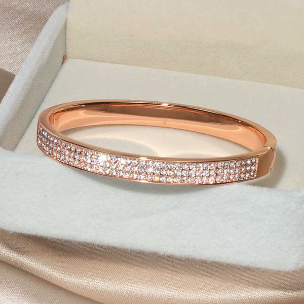 

elegant classic crystal cuff bangles bracelets for women gold color simple femal opening bangles wedding jewelry accessories q0720, Black