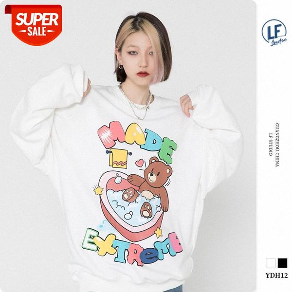 

lawfoo national men's clothing bathing bear printed loose sweater #3u3r, Black