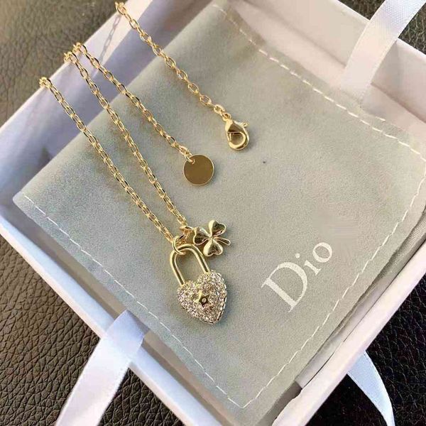 

letter pearl necklace, clavicle chain choker necklace with gift box package, Black