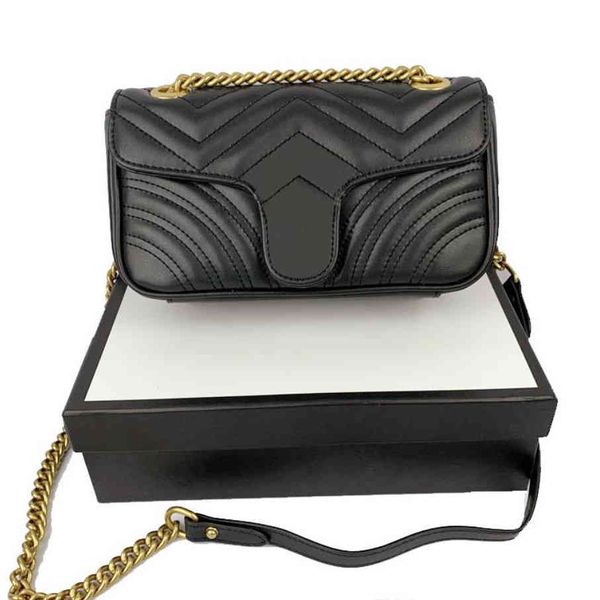 

luxurys designers bags 2021 fashion love heart v wave pattern satchel shoulder chain handbags crossbody purse lady leather classic style