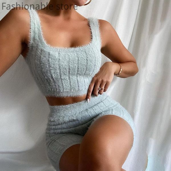 

women's tracksuits fashion woman knit fluffy crop & high waist shorts set, Gray