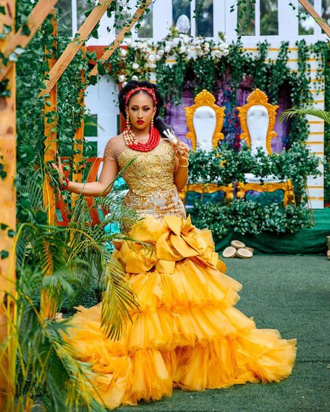 Goldene Meerjungfrau ASO Ebi Tüll Schicht Rüschen Kleid Kurzarm Perlen Spitze Handgemachte Blume mit Zug