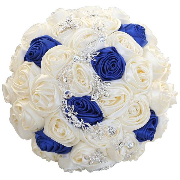 Flores decorativas Wreaths Buquê de noiva de casamento feita à mão Rosa de seda com decoração de borla de strass para capela Royal Blue B02