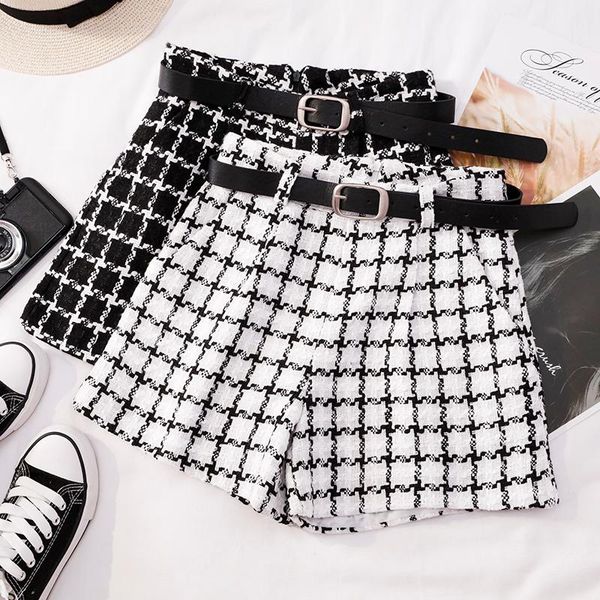 

spring and autumn women's european stationancheck belt shorts, White;black