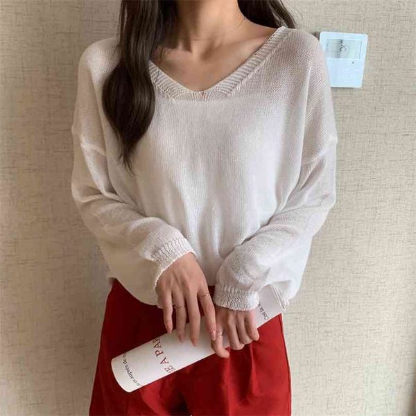 

chic korean style hollow out girls summer beach holiday t-shirts thin white v-neck knitted tees women outfit shirts 210601