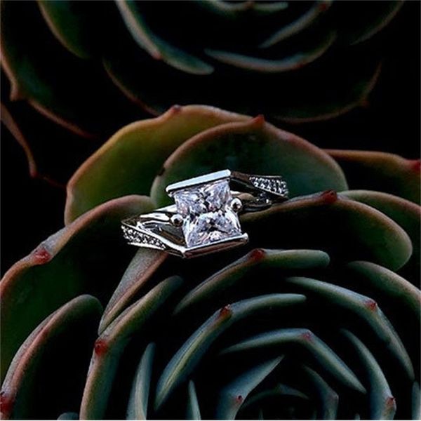 

mens and womens ring cao shi's copper jewelry creative simple square zircon fashion lady's, Golden;silver