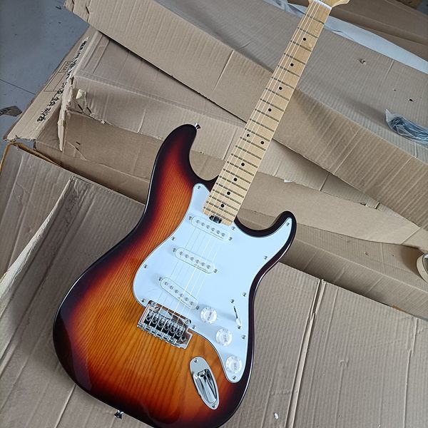 

6 strings vs electric guitar with ash body,maple fretboard