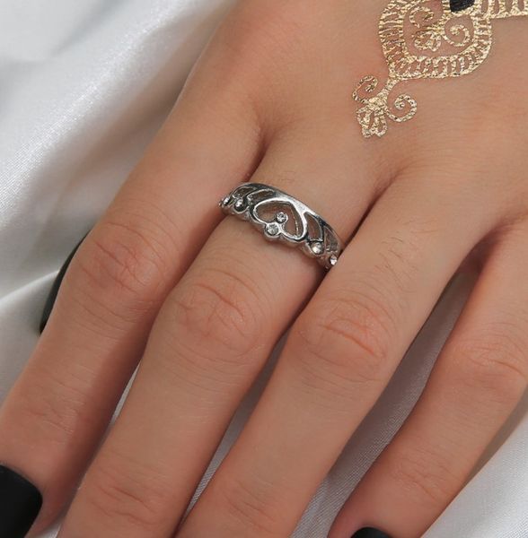 

heart shaped crown ring hollow retro simple personality temperament love, Silver