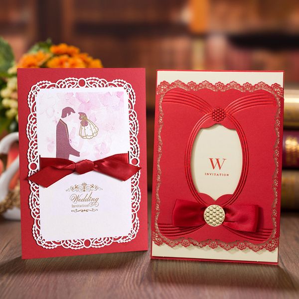(100 Stück/Menge) Rote Hochzeitseinladungen für den Bräutigam mit Schleife, personalisierter Druck, Spitze, Verlobungseinladungskarte CX070W