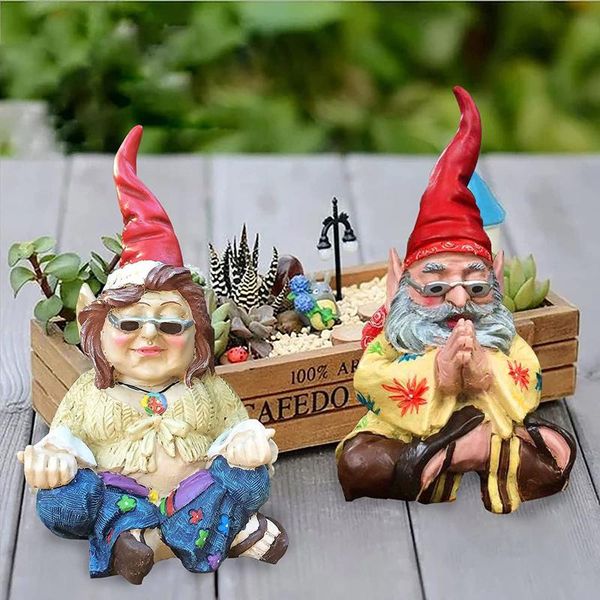 

10cm garden gnome fashion couple statues elf sitting crossed legs resin sculpture lawn decoration outdoor indoor both decorations