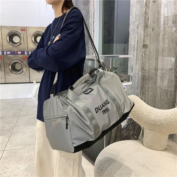 

fashion travel bag men's hand luggage trendy business trip large capacity storage dry and wet separation gym duffel bags