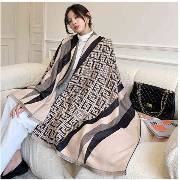 

design splicing female korean version versatile long thickened scarf ins imitation cashmere shawl, Blue;gray