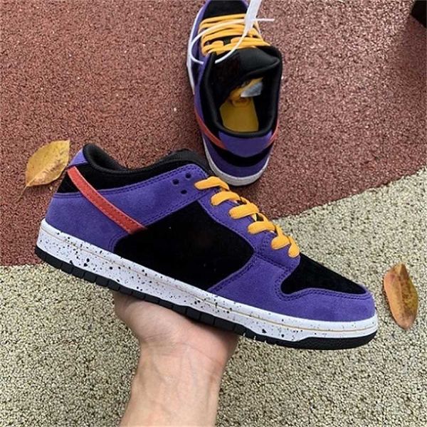 

nk x strangelove low mens basketball shoes dunks travis scotts sneakers safari raygun tie dye black university red sports trainers 12i59g