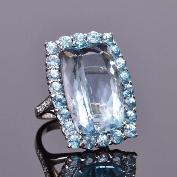 

wedding rings luxury female aqua blue crystal ring charm silver color big for women dainty bride square zircon engagement, Slivery;golden