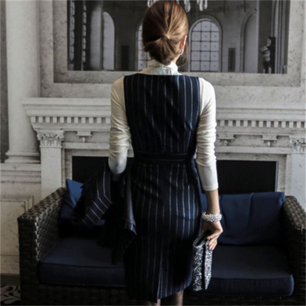 

two piece dress women's striped , suit and tight office clothes business clothes, White