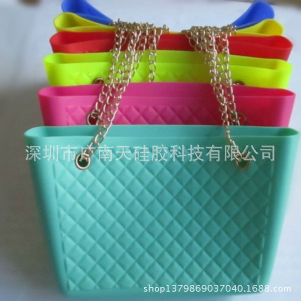 

messenger bags messenger bagssingle women's shoulder messenger hardware chain silicone bag fashion handbag