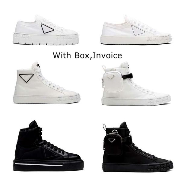 Scarpe firmate da donna di lusso Ispirate alle ruote da moto Una sneaker in gabardine di nylon Suola in gomma spessa Sneakers da donna angolari Scatola inclusa