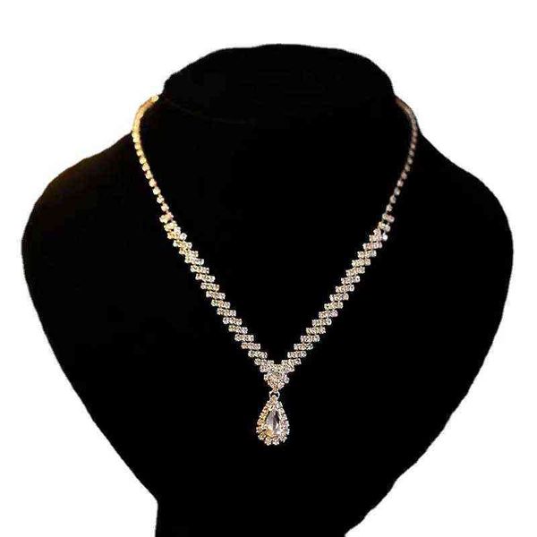 

selling exquisite claw chain necklace earring set two-piece water drop neck clavicle dinner accessories female, Silver