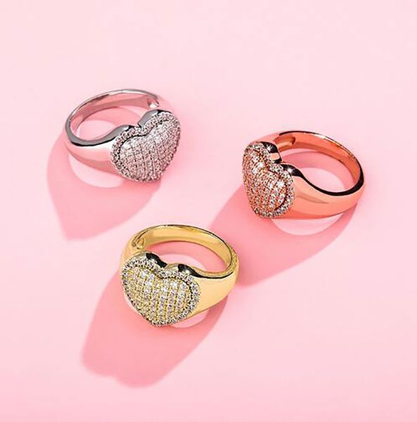 Iced Out klobiger Herz-Ring, 360 Mikro-Pavé-Zirkonia, 14-karätige Vergoldung, hochwertige Ringe mit simulierten Diamanten