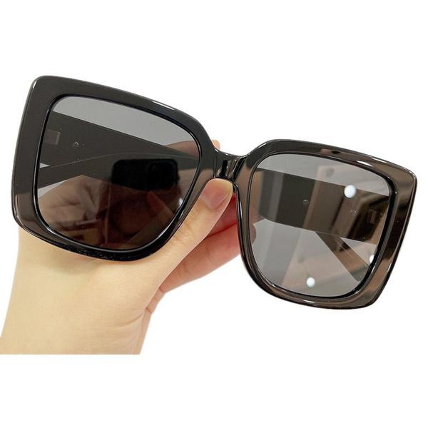 

sunglasses oversize fashion vintage outdoor driving sun glasses female eyewear, White;black