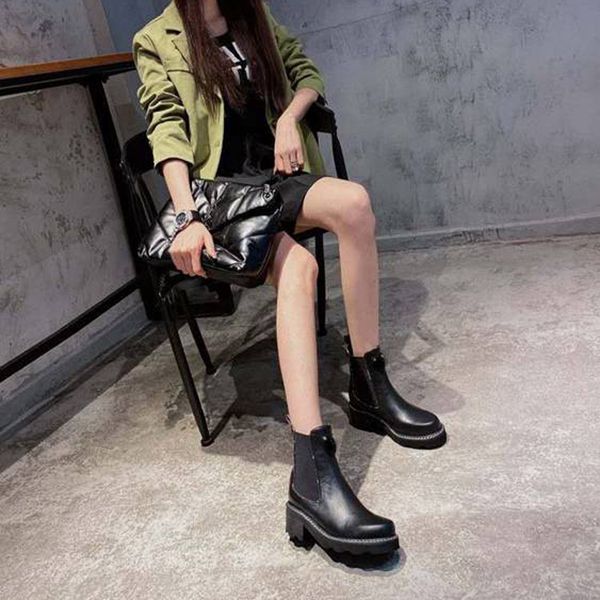 

fashion lady winter ankle boots cowskin platform printing martin booties, Black