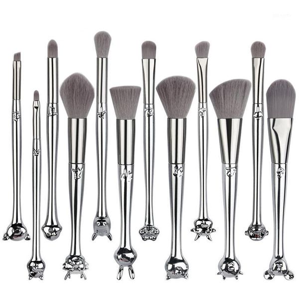 

6pcs / 12pcs professional makeup brushes set 3d 12 zodiac shaped kit eyeshadow eyebrow lip power foundation brush drop 1