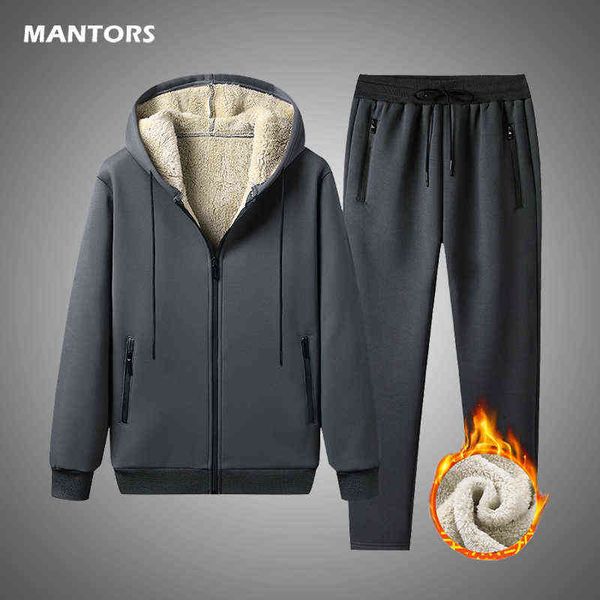 

winter men's two pieces set warm cashmere tracksuit men outerwear 2021 thick fleece casual mens set soild color jacket pants set g1209, Gray