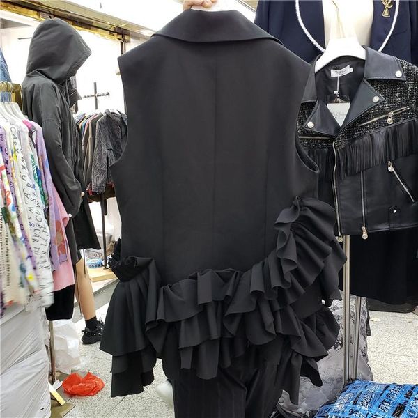 

women's vests 2021 spring outerwear layers ruffles design fashionable loose fashion black blazer vest women ruched casual coats, Black;white