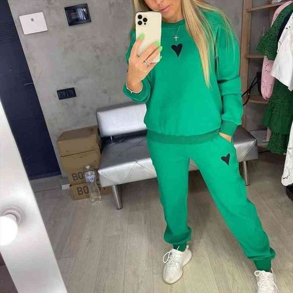

fleece heart print womens tracksuit two piece set long sleeve sweatshirt joggers pants suit female autumn casual sets, White