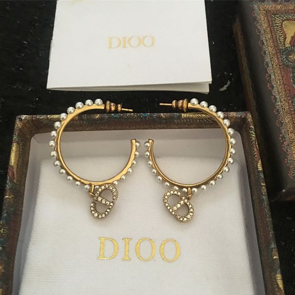 

75% off design new semi-c-shaped circle earrings diamond inlaid brass old method earrings fashion, Golden;silver