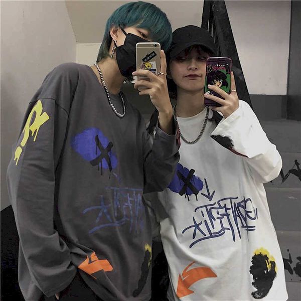 

tshirt couple t harajuku bf wind hip-hop graffiti letter printing loose long-sleeved t- female student 210526, White;black