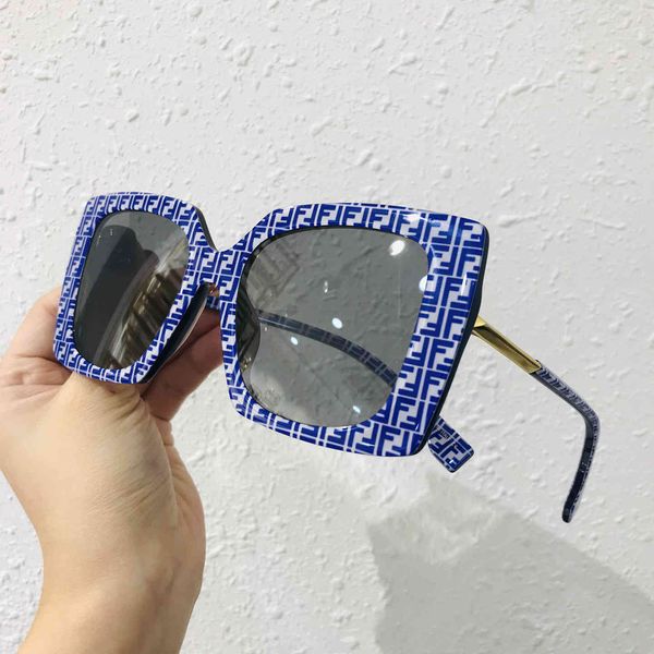 

75% off outlet store online flower, White;black