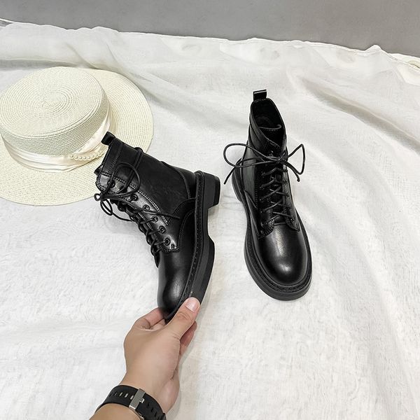 

autumn and winter new versatile net red thick heel short breathable martin women's british style motorcycle boots, Black