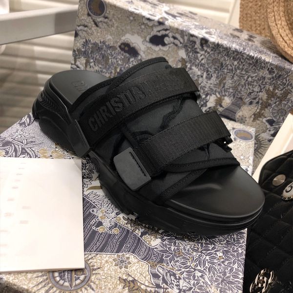 

slippers baby star's same d family muffin thick soled high rise sports dad sandals women's embroidery zly losp, Black