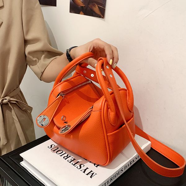 

handbags in and this european popular new messenger [new year's pattern shoulder american trendy june] lychee style pillow bag wnbxb